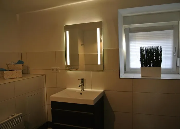 Unstrutblick * Kaiserpfalz